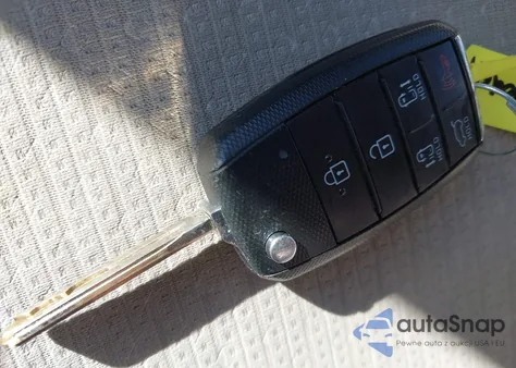 2016 Kia Sedona Lx из США, поврежденный, VIN KNDMB5C10G6082607